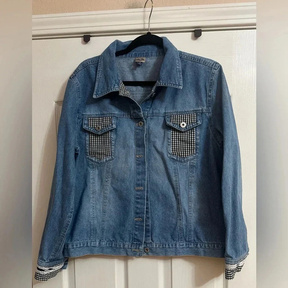 Jackets & Blazers - Women's Denim Jean Jacket Cottagecore Classic Checkered‎ Print. Size XL.